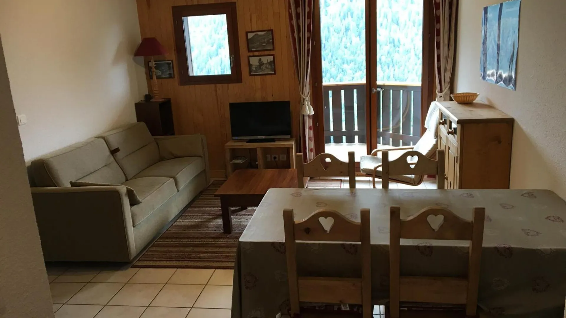 Appartement Chatel 3 Pieces, 6 Pers, A 800M Des Remontees, Balcon, Parking, Classe 1* - Fr-1-676-156 France
